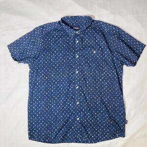 Patagonia Men's Blue Patterned Casual Shirt